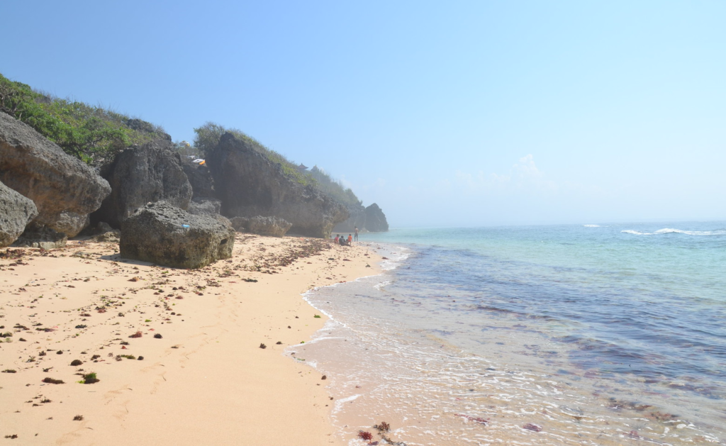 is nusa dua worth visiting? Geger Beach is a beautiful coastal stretch 